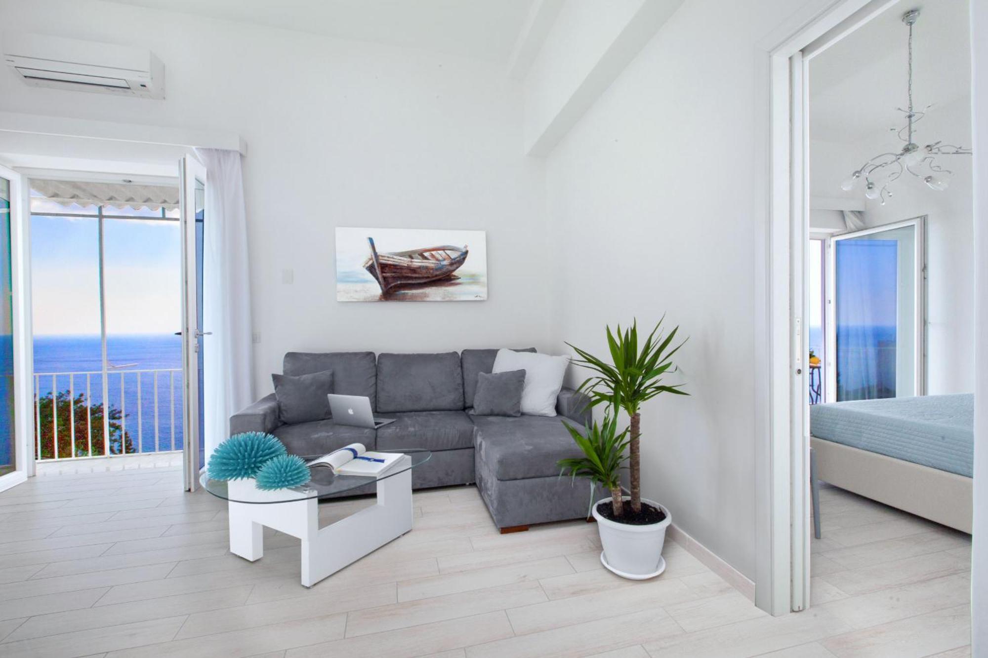 Amore Rentals - Villa Anna Позитано Екстериор снимка
